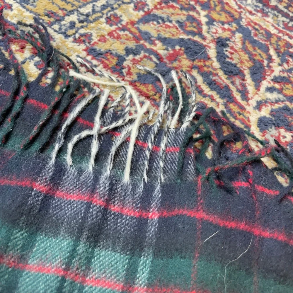 VTG 70s Nordstrom Superfine Lambswool Plaid Scarf Green Red Gray‎ Black Fringe